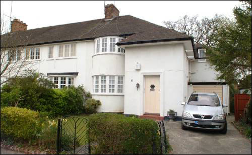 06 Brunner Close